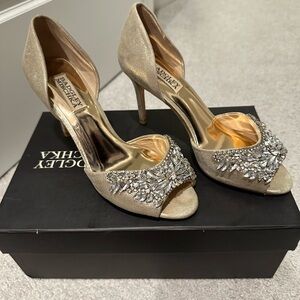 Badgley Mischka Gold Crystal Women's Heels